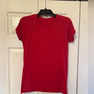 Lululemon Swiftly Tech Short Sleeve 2.0